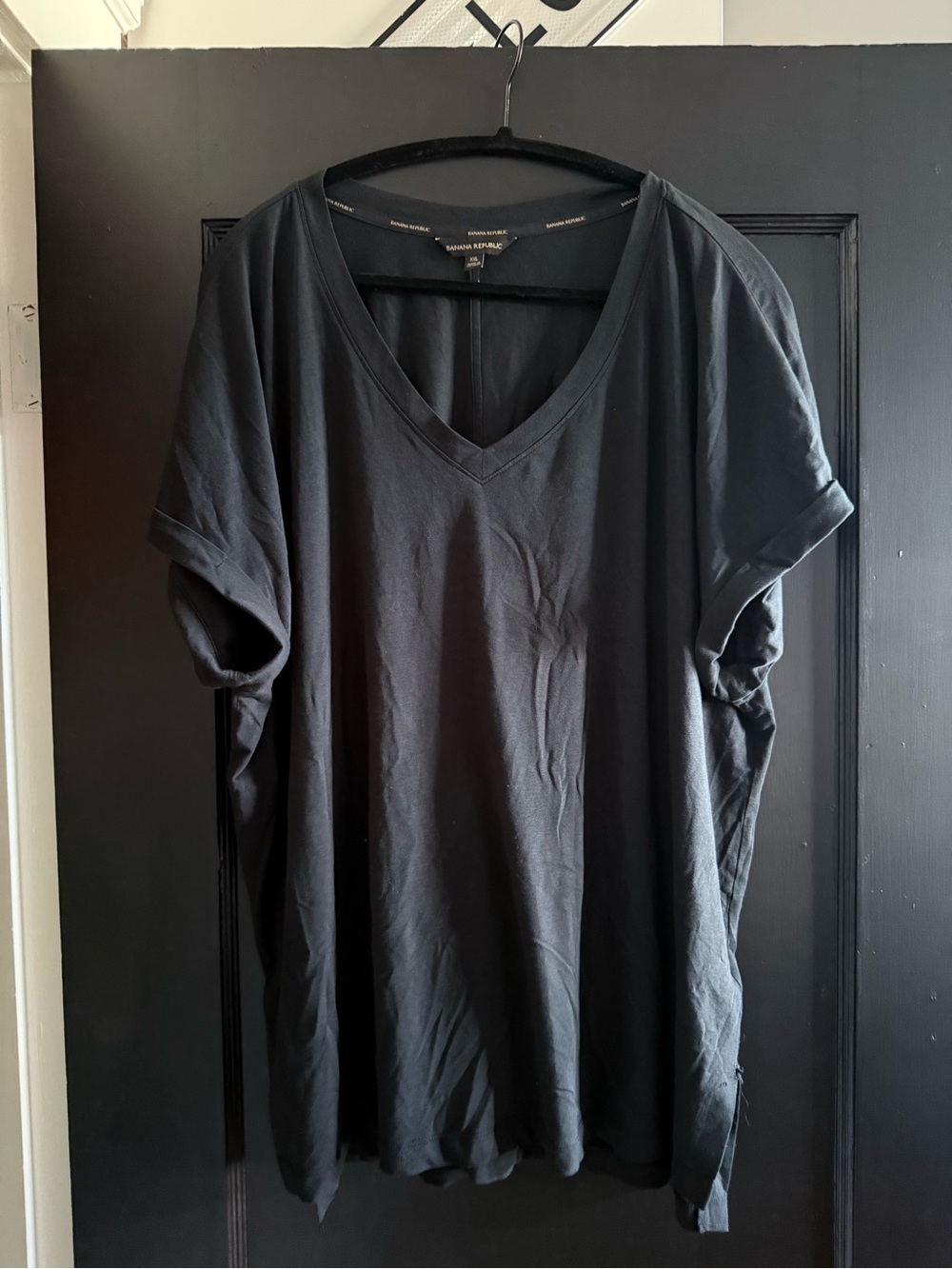Banana Republic Black V-Neck Short Sleeve Tee